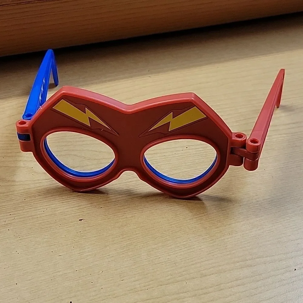 ‎Towsleys shirt and pants with reversible super Hero glasses